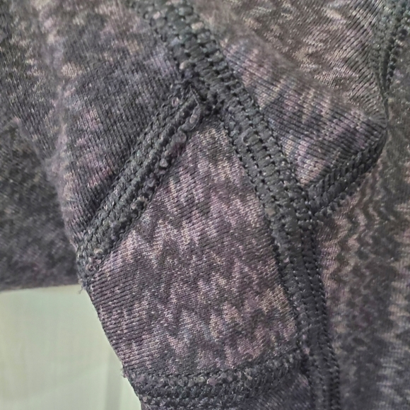 Lululemon 🍋  Athletica  Legging Size 4 - Picture 13 of 14